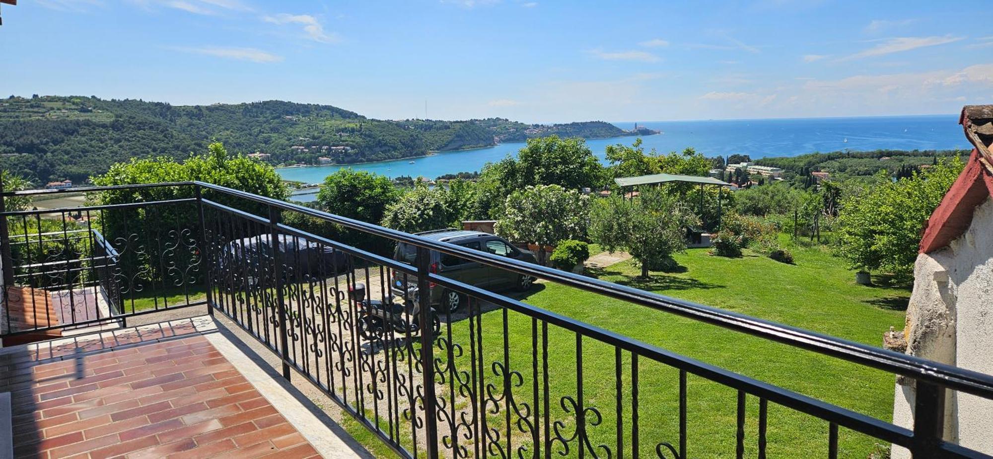 Sea View Apartment Renzzo سترونجان المظهر الخارجي الصورة